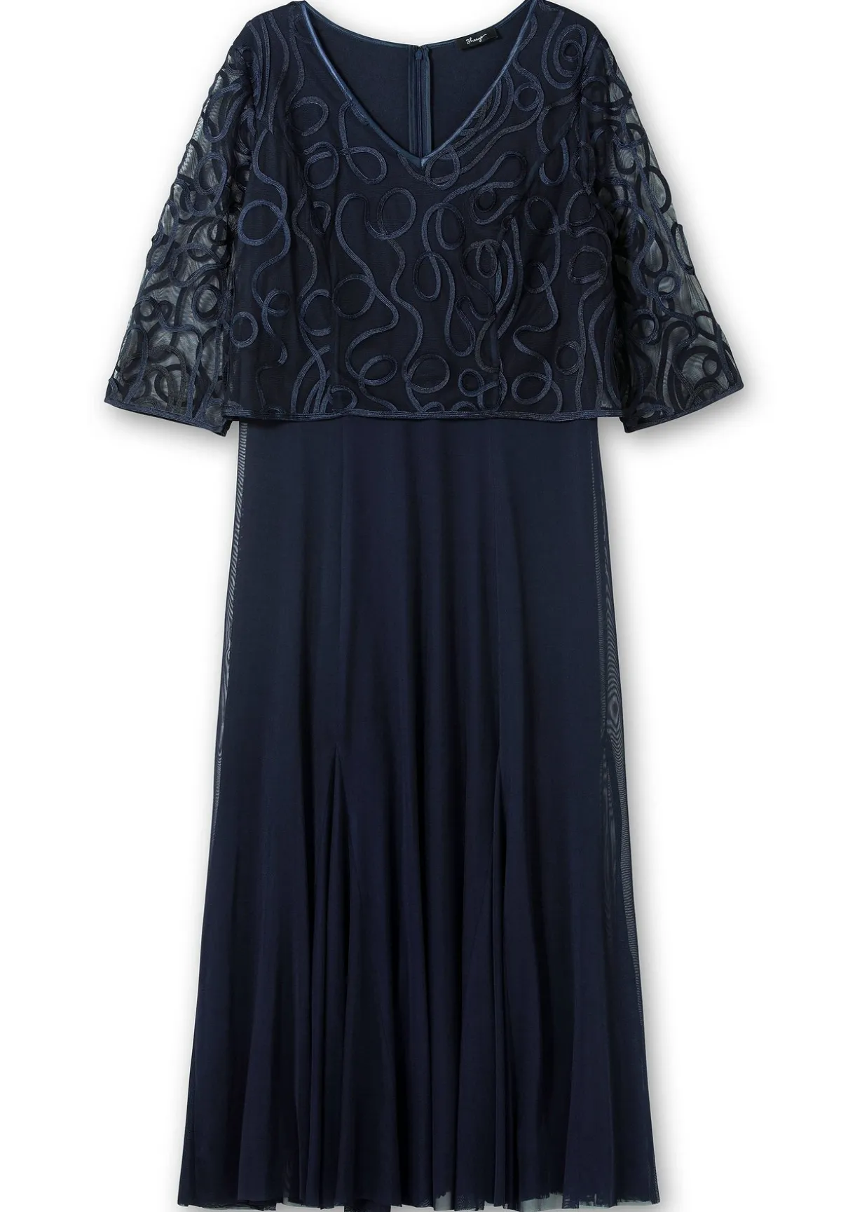 Abendkleid aus Mesh, mit Zierborten