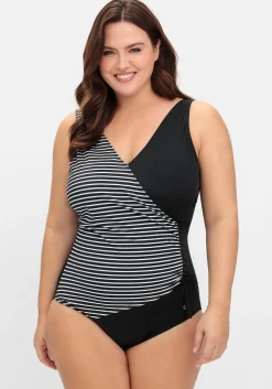 Badeanzug in Wickeloptik, mit Streifen