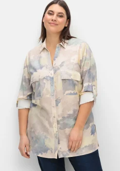 Batik-Longbluse mit Brusttasche und Krempelärmeln