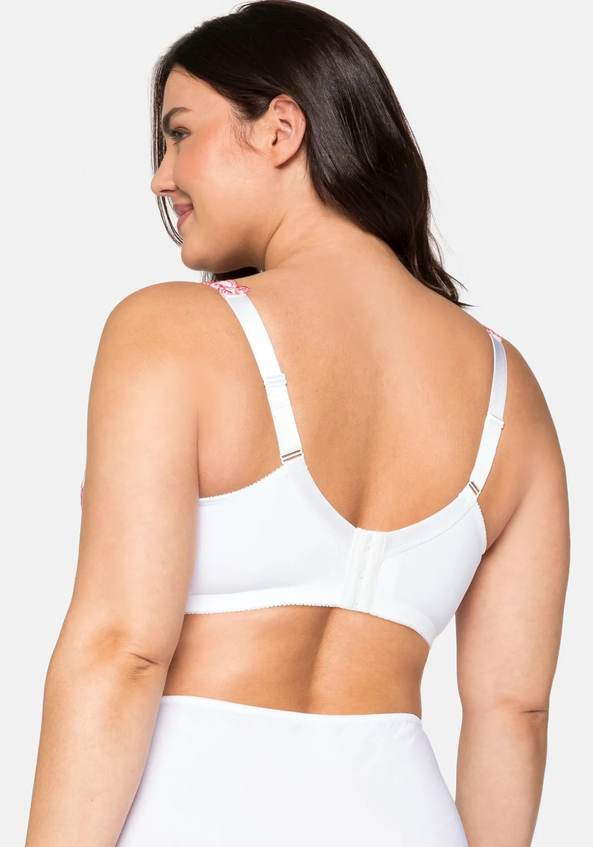 Bügel-BH mit Stickereispitze und Mesh-Einsätzen