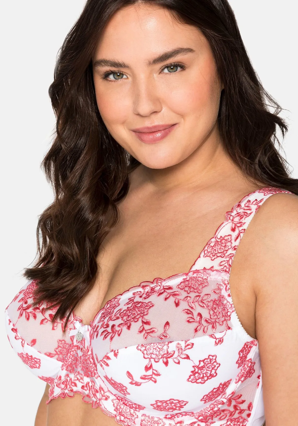 Bügel-BH mit Stickereispitze und Mesh-Einsätzen