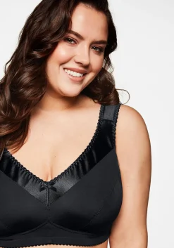 BH ohne Bügel mit breiten wattierten Trägern