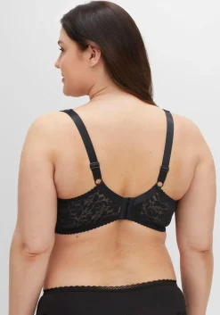 BH ohne Bügel mit leicht transparenter Spitze