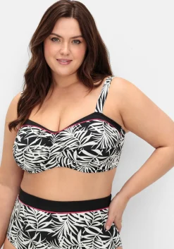 Bikini-Oberteil in Wickeloptik, mit Blätterprint