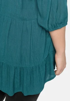 Bluse aus Crêpe, mit Volants am Saum