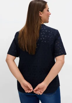 Bluse aus Lochspitze, mit V-Schlitz