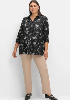 Bluse in leichter A-Linie, mit floralem Print