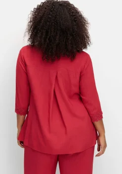 Bluse mit Spitzenkante am Ärmelsaum