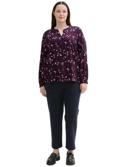 Bluse mit V-Schlitz und Alloverprint