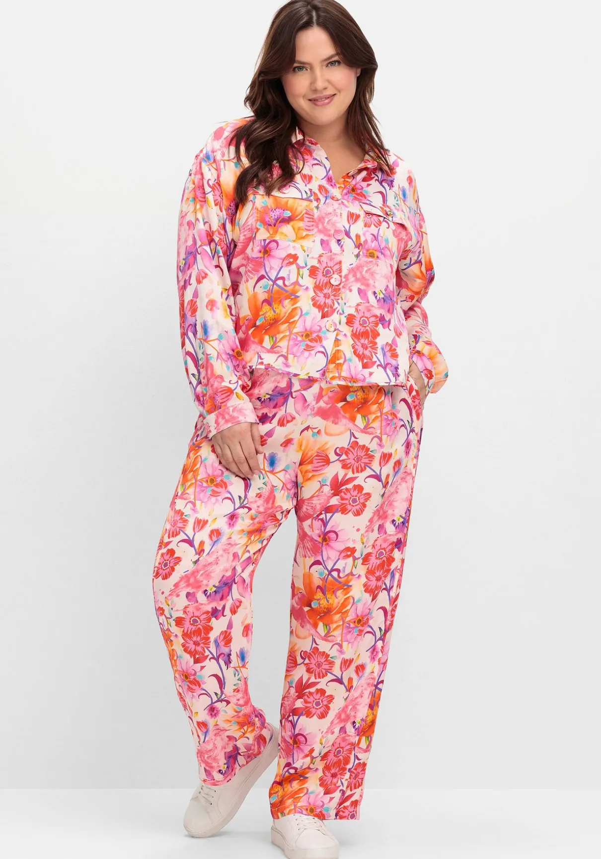 Blusenjacke mit Blumenprint, aus Viskose