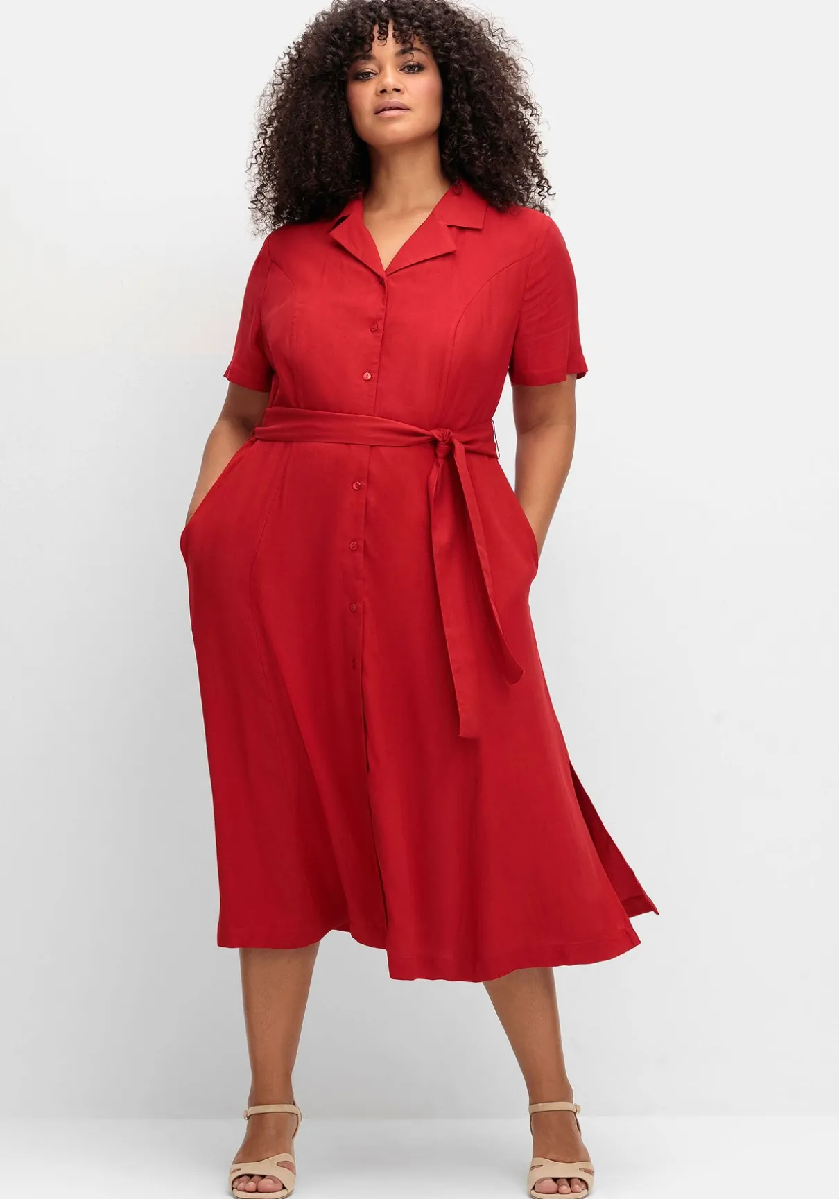 Blusenkleid mit Reverskragen und Bindegürtel