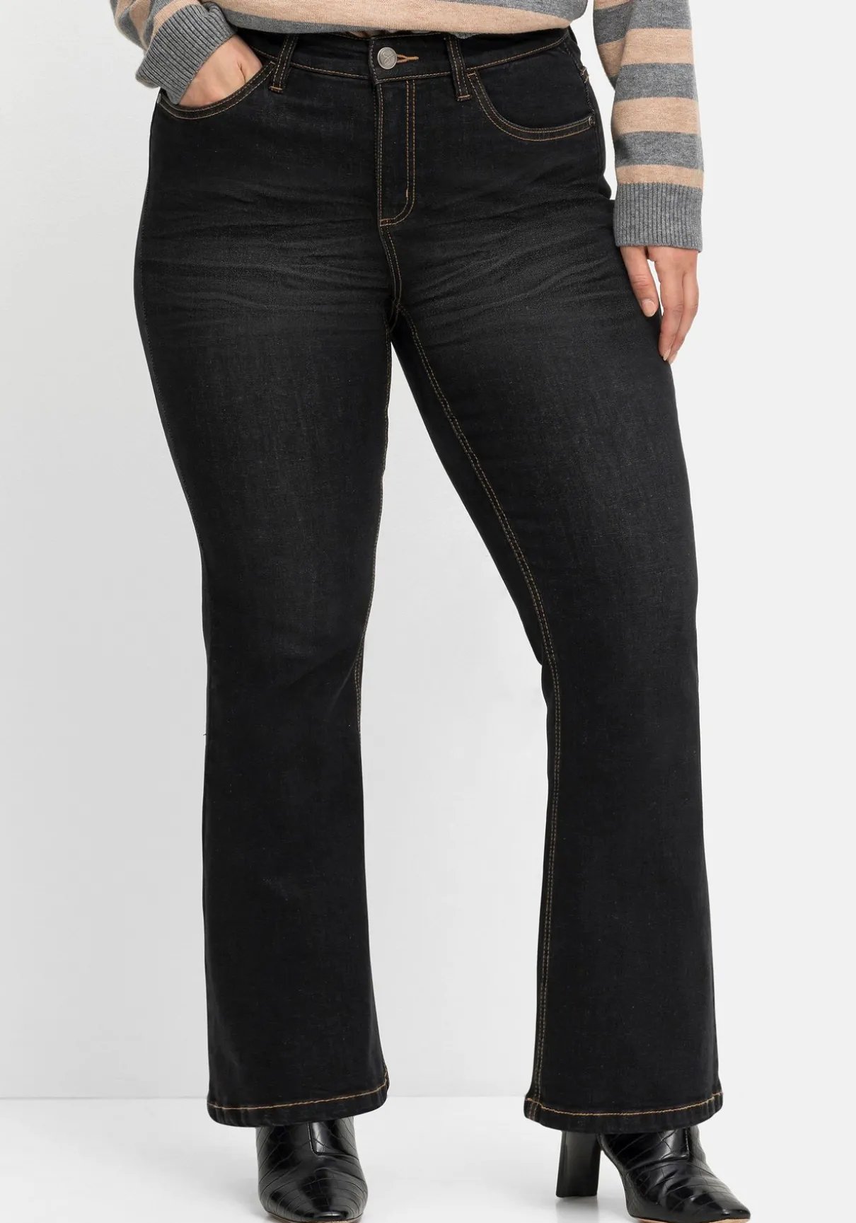 Bootcut-Jeans mit 3D-Catfaces