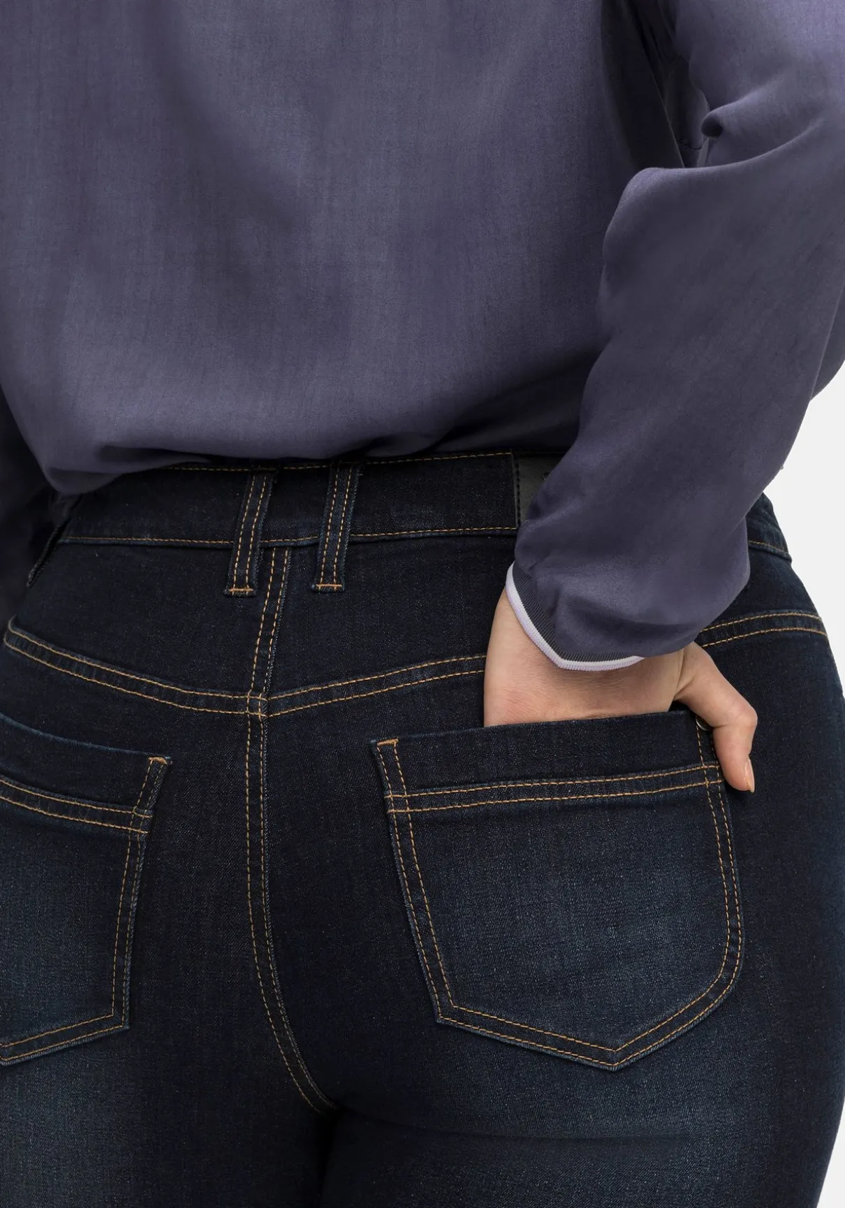 Bootcut-Jeans mit 3D-Catfaces