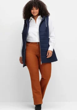 Bootcut-Jeans mit Push-up-Effekt