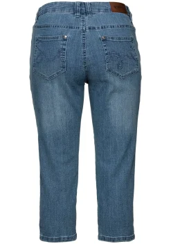 Caprijeans mit Used-Effekten