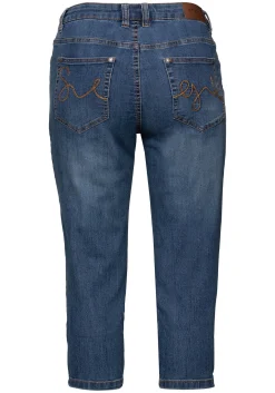 Caprijeans mit Used-Effekten