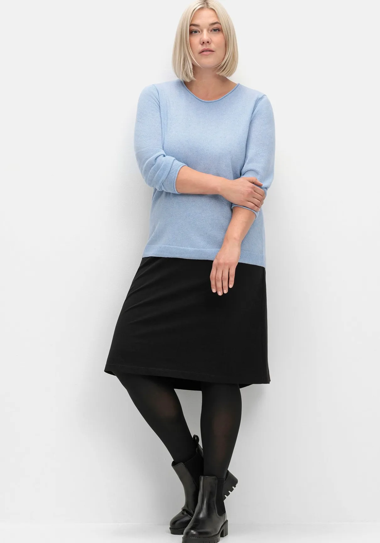 Chelsea-Boots mit stark profilierter Sohle, aus Leder