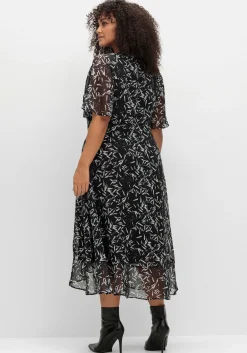 Chiffonkleid mit Blumendruck und Volant am Saum