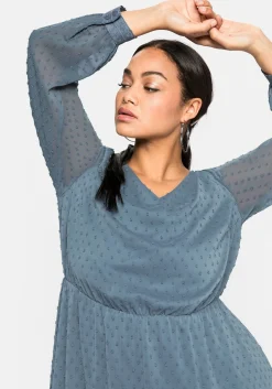 Chiffonkleid mit 3D-Effekt, mit Unterkleid