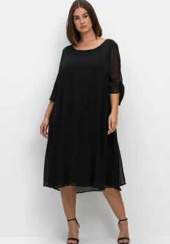 Chiffonkleid mit 3/4-Ärmeln, in Midilänge
