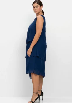 Cocktailkleid im Layerlook, mit Pailletten