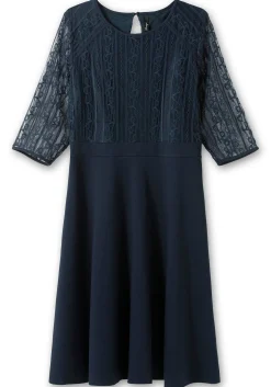 Cocktailkleid mit floraler Spitze und Chiffon-Ärmeln