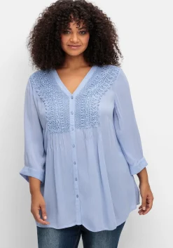 Crêpebluse mit Häkelspitze und Biesen