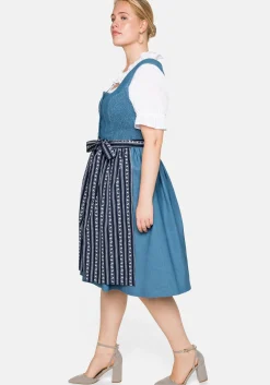 Dirndl im Denim-Look, mit bedruckter Schürze