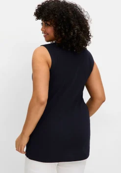 Doppellagiges Top mit Herzausschnitt