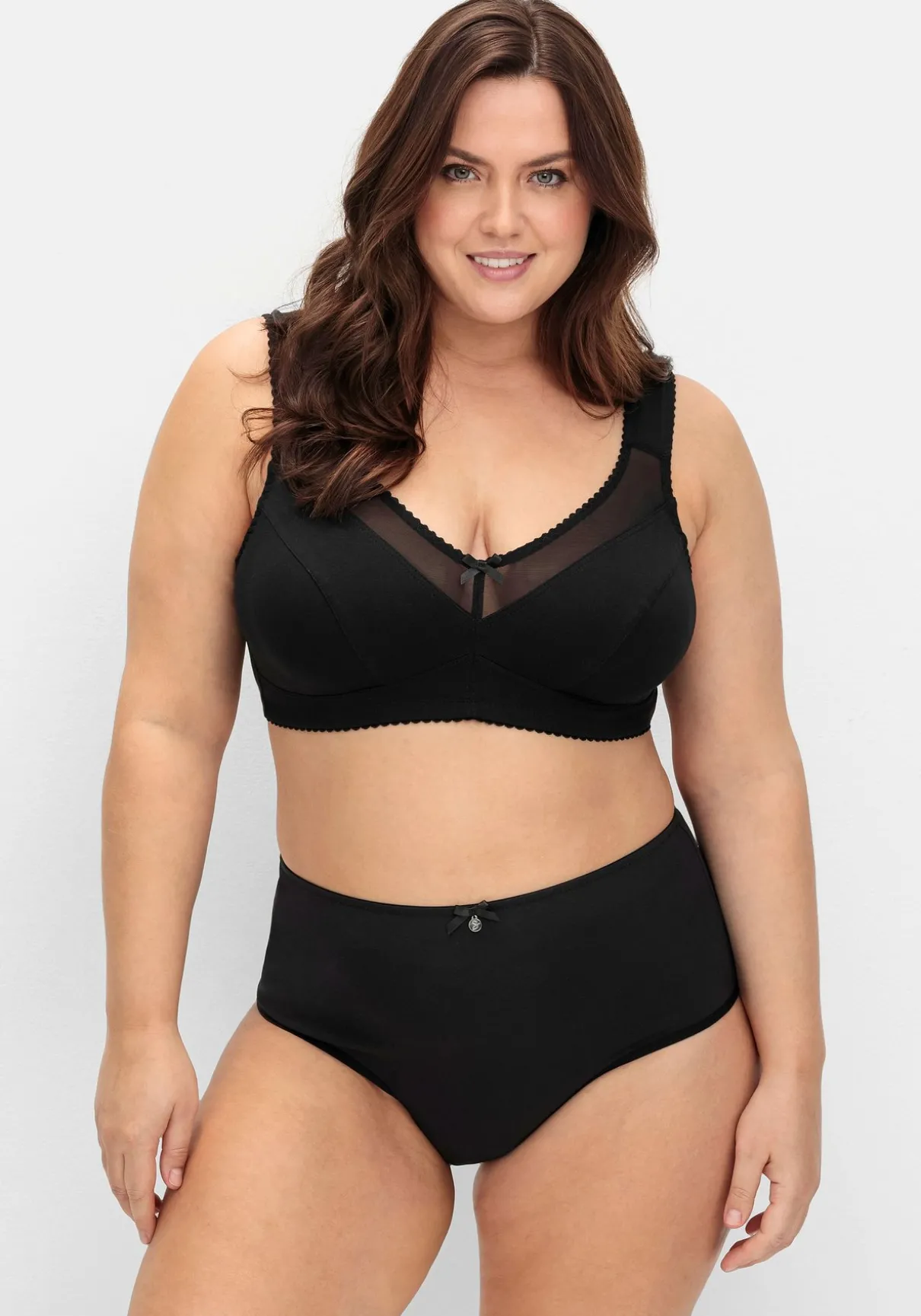 Entlastungs-BH ohne Bügel, mit Mesh-Einsätzen