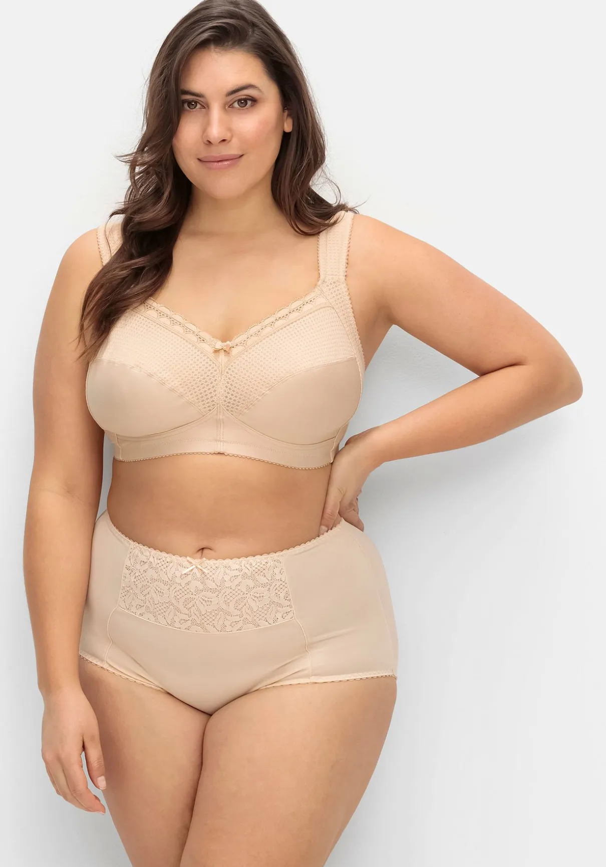 Entlastungs-BH ohne Bügel, mit Spitze