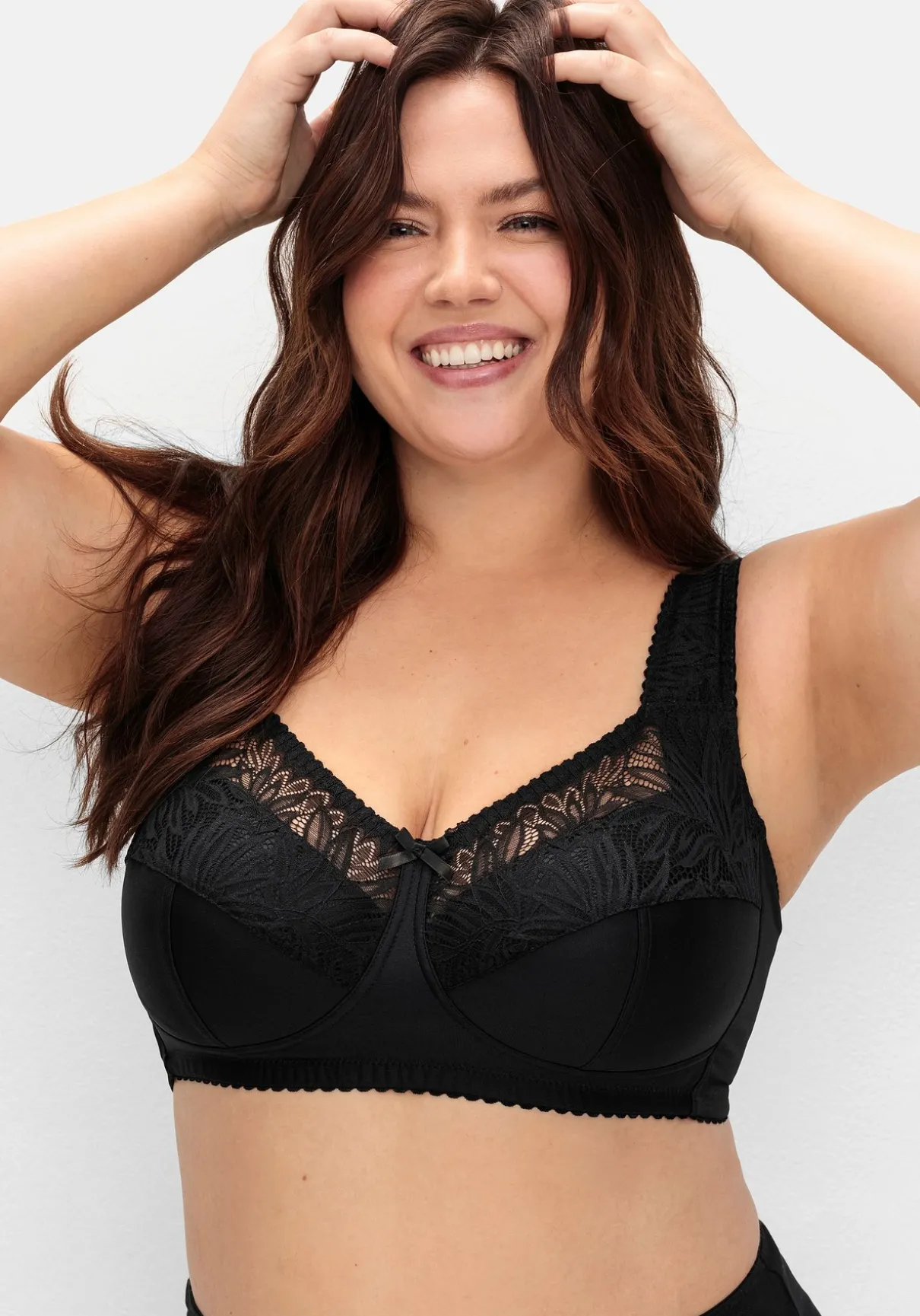 Entlastungs-BH ohne Bügel, mit Spitze