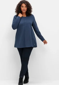 Fein meliertes Langarmshirt in A-Linie, mit Rundhals