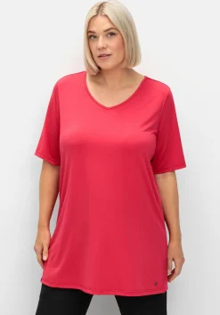 Funktionsshirt in Longform, mit Cut-out im Rücken