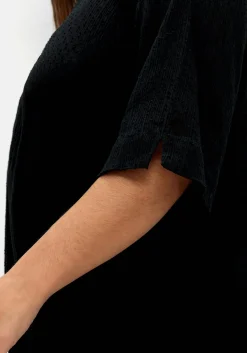 Gecrinkelte Tunika mit eingewebten Punkten