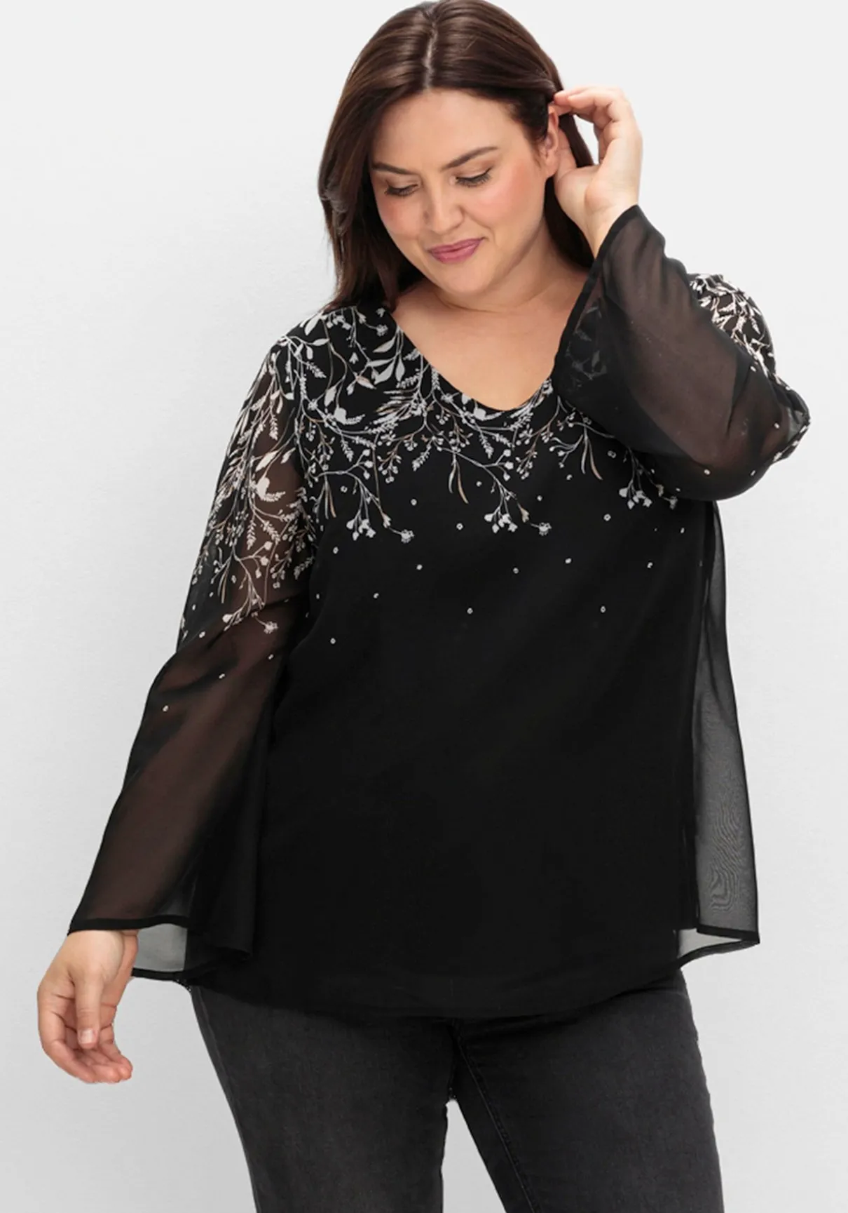 Gefütterte Chiffontunika mit Alloverprint