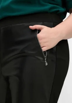 Gerade Hose mit Stretchbund, im Materialmix