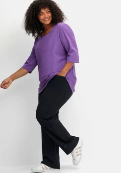 Gerade Hose mit Zierriegeln und Gürtelschlaufen