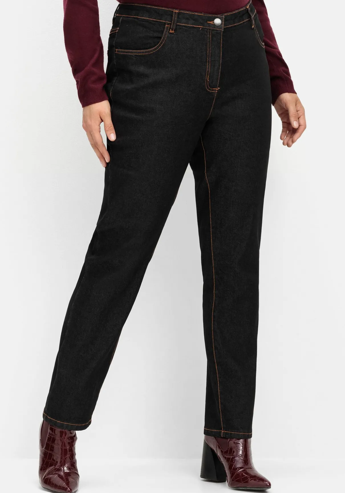 Gerade, innen weich angeraute Thermojeans