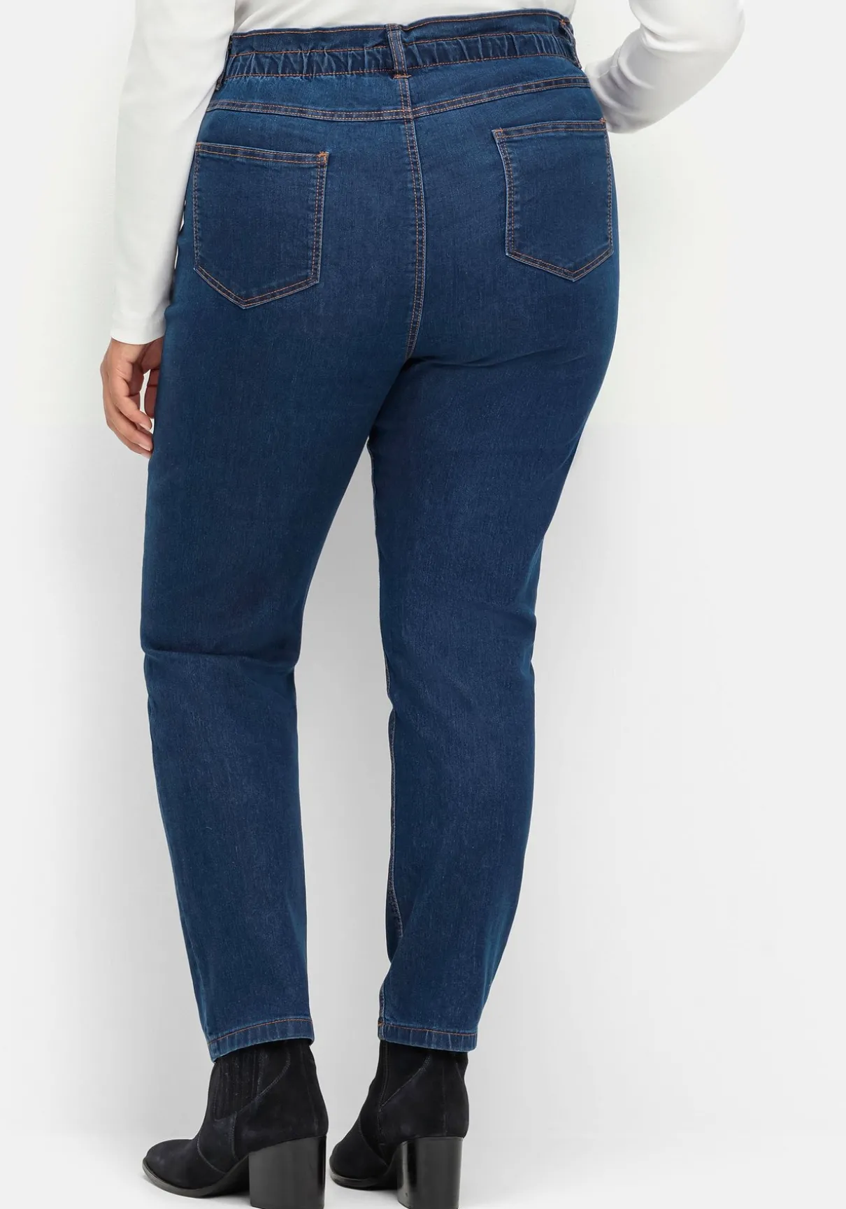 Gerade Jeans im extrahohen Paperbag-Schnitt