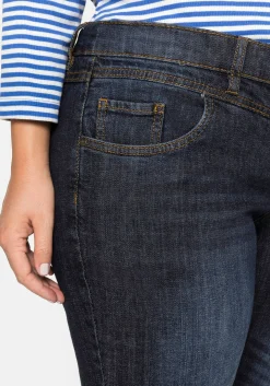 Gerade Jeans mit Used-Effekten