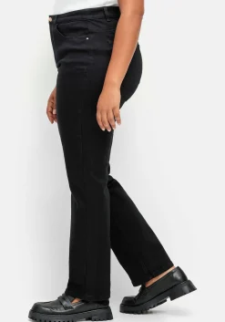Gerade Stretch-Jeans mit Bodyforming-Effekt