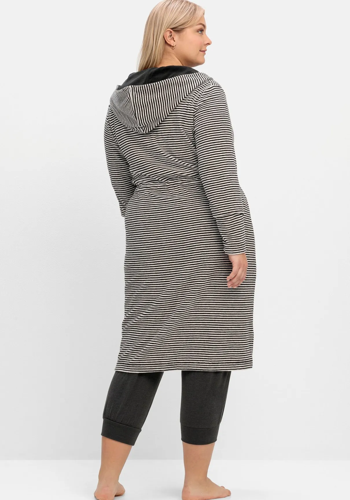 Gestreifter Frottee-Bademantel mit Kapuze