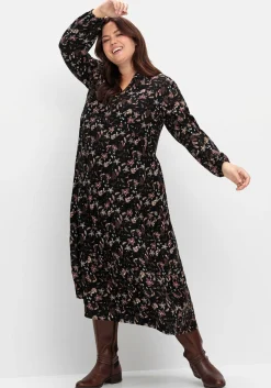 Gestuftes Maxikleid mit Alloverprint