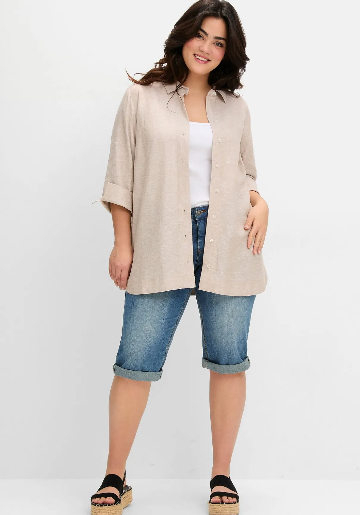 Hemdbluse im Leinen-Mix, mit feinen Streifen