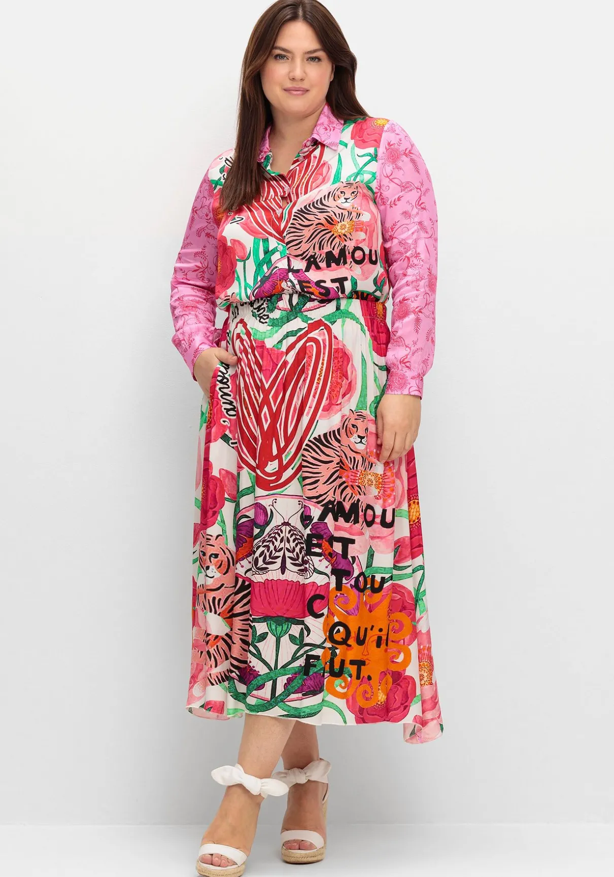 Hemdbluse im Mustermix, aus Viskose-Satin