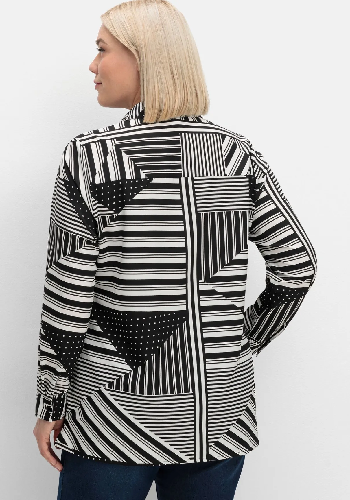 Hemdbluse mit grafischem Patchwork-Druck
