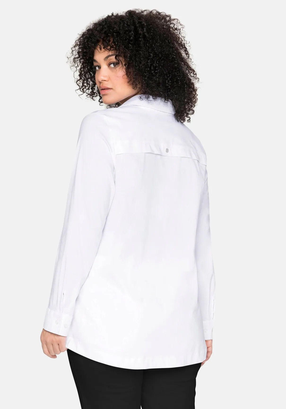 Hemdbluse mit verdeckter Knopfleiste