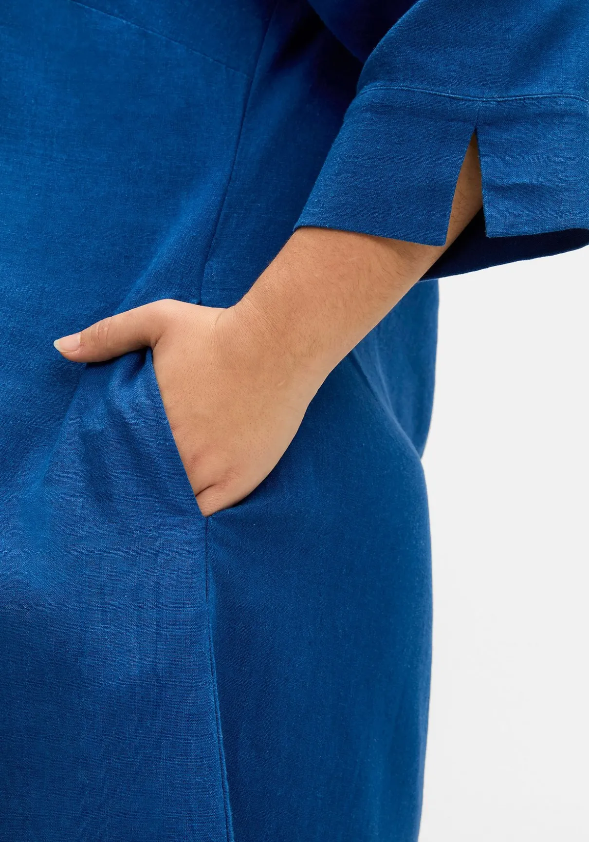 Hemdblusenkleid aus Leinen-Viskose-Mix