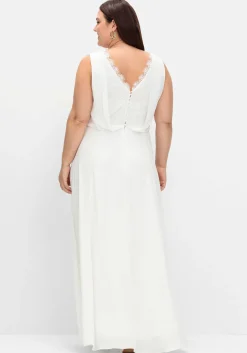 Hochzeitskleid mit floraler Spitze und Chiffon